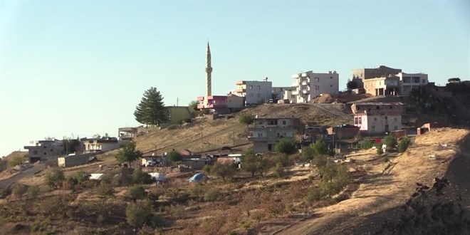 İmamın tayini çıkınca 740 nüfuslu köyde farklı soyadıyla yaşayan kimse kalmadı