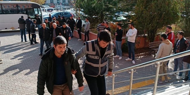 Mahkumlara uyuşturucu temin eden 7'si İKM 13 kişi tutuklandı