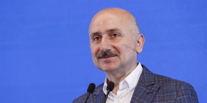 Karaismailoğlu: Gaziray Projesi kentin ulaşım sorununu çözecek