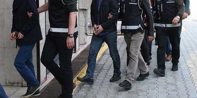 Konya merkezli FETÖ operasyonunda 6 şüpheli yakalandı