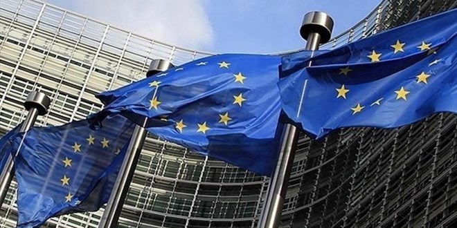 Avrupa Komisyonu, Euro Bölgesi büyüme tahminini yükseltti