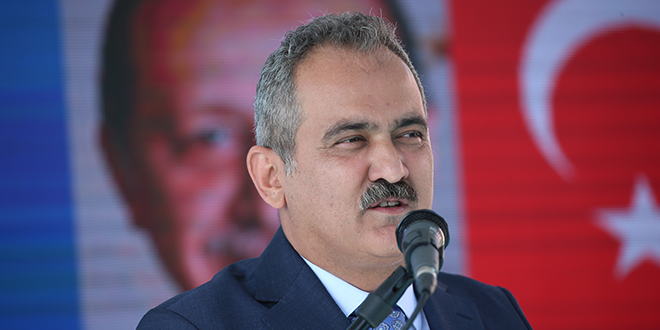 'Kız çocuklarının eğitim sorunları son 20 yılda kökten çözüldü'