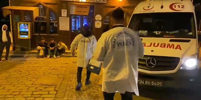 Otomobilinden indi, 15 Temmuz Şehitler Köprüsü'nden aşağı atladı