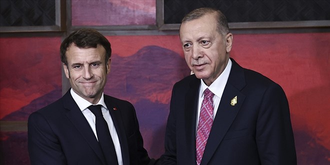 Macron'dan Erdoan'a vg: Bar grmelerinde ok etkin rol oynuyor