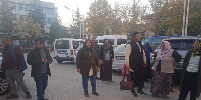 5 çocuğun öldüğü servis kazasında sakin başlayan duruşma gergin bitti