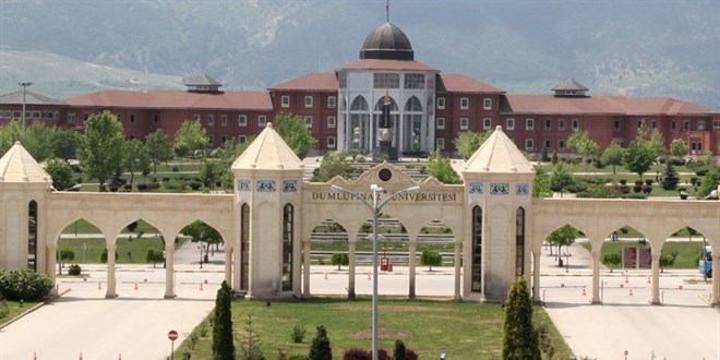 Prof. Dr. Uysal'dan üniversitede yürütülen soruşturmalarla ilgili açıklama