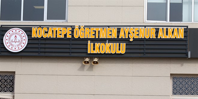 Teröristlerin hayattan kopardığı öğretmen Ayşenur Alkan'ın adı görev yaptığı okula verildi
