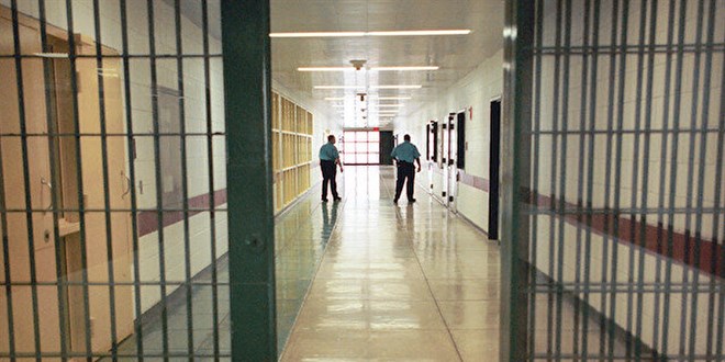 Cezaevlerinde 'kör nokta' önlemi: İKM'ye yaka kamerası geliyor