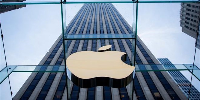 Tek seferde 300 iPhone 13 satın aldı, çıkışta dövülüp soyuldu