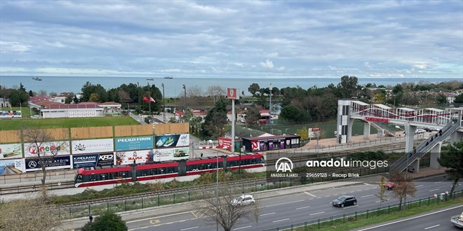 Samsun'da tramvayın çarptığı kişi hayatını kaybetti