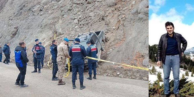 Kaza yapan muhtarın cesedi 2 kilometre uzakta bulundu