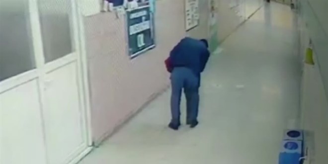 Soluk borusuna cisim kaçan öğrenciyi okul müdür yardımcısı kurtardı