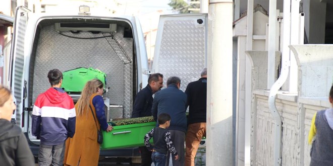 Bakımsız bırakılan 3 çocuktan 1'i hayatını kaybetti: Hala ve amca tutuklandı