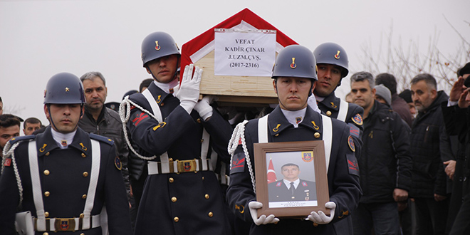 Uzman çavuş trafik kazasında yaşamını yitirdi