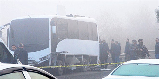 Diyarbakr'daki saldry gerekletiren terrist: Bombaya takviye 3 de tp patlattm