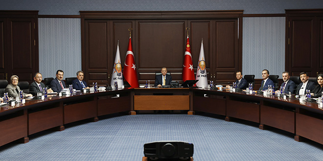 AK Parti MYK toplantısı sona erdi