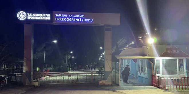 Samsun'da baz niversite rencileri gda zehirlenmesi iddialar zerine eylem yapt