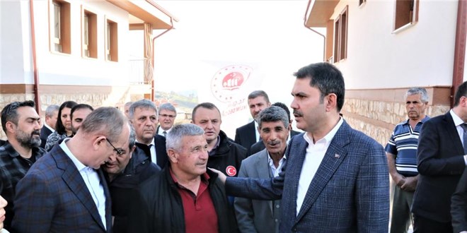 Bakan Kurum'dan mahalle muhtarına cami lojmanı sözü