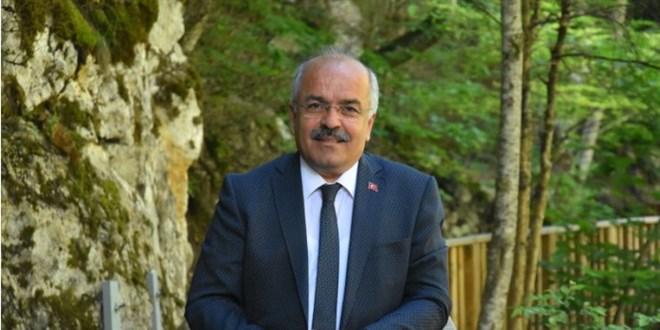 Kastamonu'da Pınarbaşı Belediye Başkanı Yaşar darbedildi