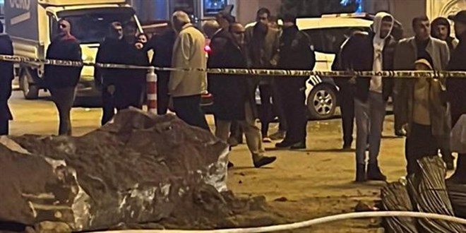 İnşaat alanında lahit kapağı bulundu
