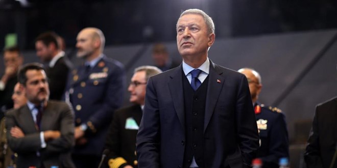 Bakan Akar: İsveç'i derhal tedbir almaya davet ediyoruz