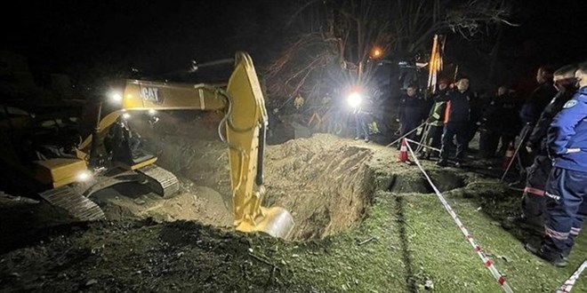 Manisa'da baba ile oğlunun kuyuda ölümüyle ilgili zanlılar birbirini suçladı