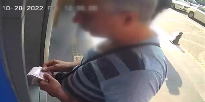 'Üç kağıtçılar' çetesi çökertildi: 12 gözaltı