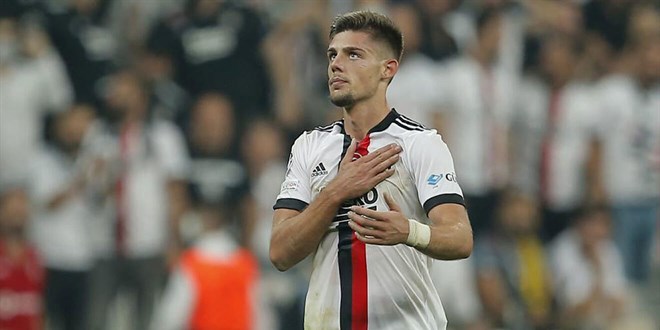 Beşiktaş, Francisco Montero'nun ayrılığını duyurdu