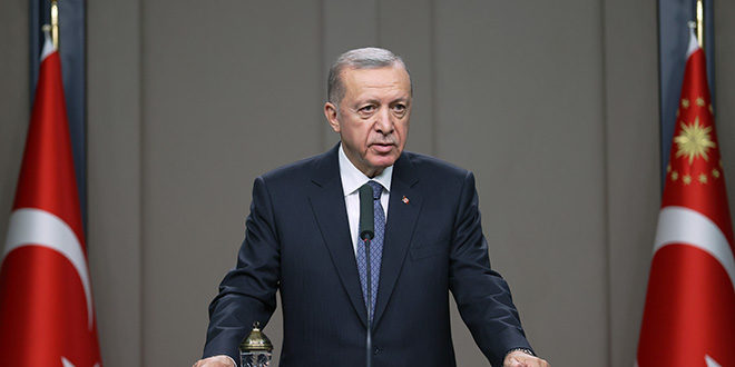 Erdoğan: Başörtüsünde Meclis kararını veremezse millete gideceğiz