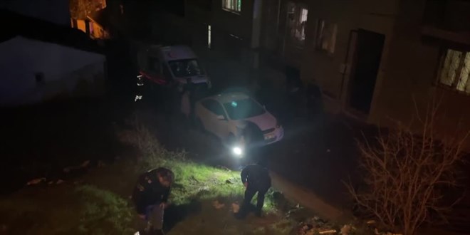 İzmir'de evde otururken mermi isabet eden genç hayatını kaybetti