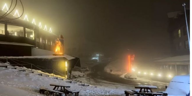 Kar kalınlığı 16 santimetreyi geçti