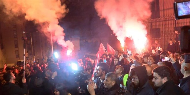Kur'an-ı Kerim yakılması protesto edildi