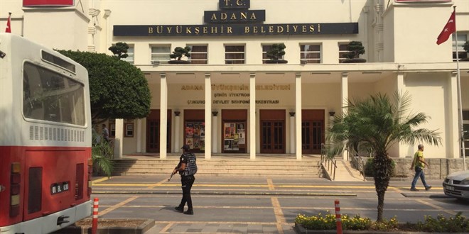 'Kadro' arefesinde CHP'li Adana Büyükşehir belediyesinde personel kıyımı