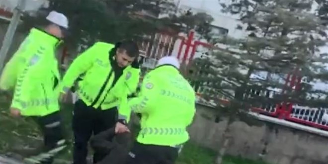 Mardin'de sokak ortasında yurttaşa şiddet uygulayan polislere soruşturma