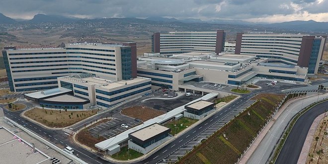 Mersin Şehir Hastanesi depremde zarar gördü mü? Açıklama geldi