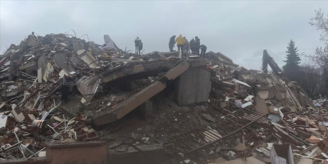 İlk depremin merkez üssü Pazarcık'ta arama kurtarma çalışmaları tamamlandı