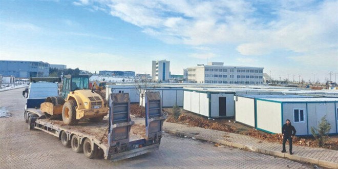 OSB'de 15 gün sonra işbaşı: Malatya depremin yaralarını sarıyor