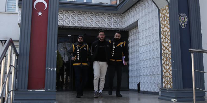 Hayırsız evlat babasını öldürdü, ardından kayıp ihbarı yaptı
