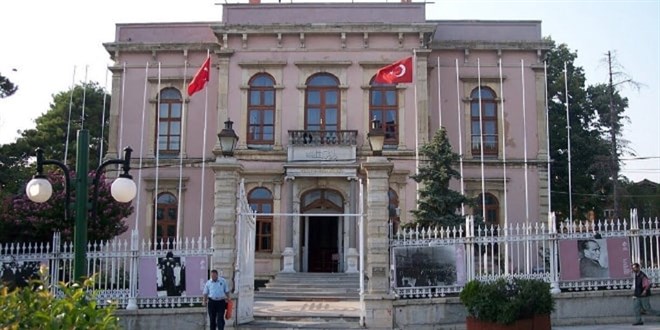 Edirne'de rvet operasyonunda 2 belediye alan tutukland