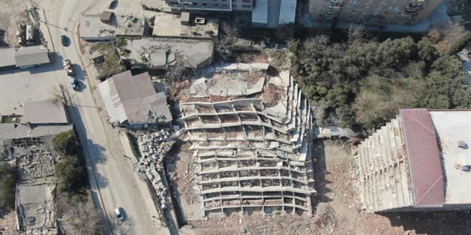Antakya ve Defne'de 54 binanın enkaz kaldırma çalışmasına yarın başlanacak