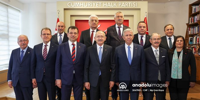 CHP'li büyükşehir belediye başkanlarının, Kılıçdaroğlu ile görüşmesi sona erdi