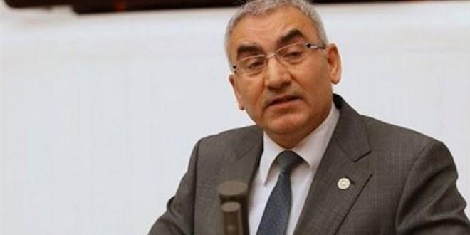Y Parti Ankara Milletvekili Altnta istifasn geri ekti