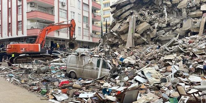 BM'ye gre depremin neden olduu hasar 100 milyar dolar aacak