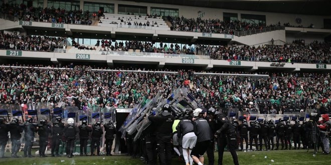 PFDK, Bursaspor'a 9 maç seyircisiz oynama cezası verdi