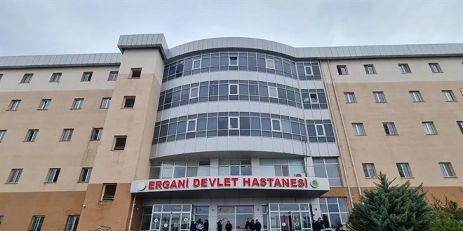 Sünnet için hastaneye götürülen çocuğun bademciklerinin alındığı iddiası
