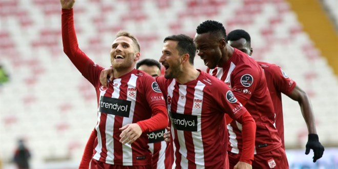 Sivasspor lige döndü