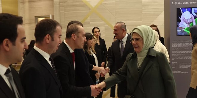 Emine Erdoğan, New York'ta Türkevi'ne geldi