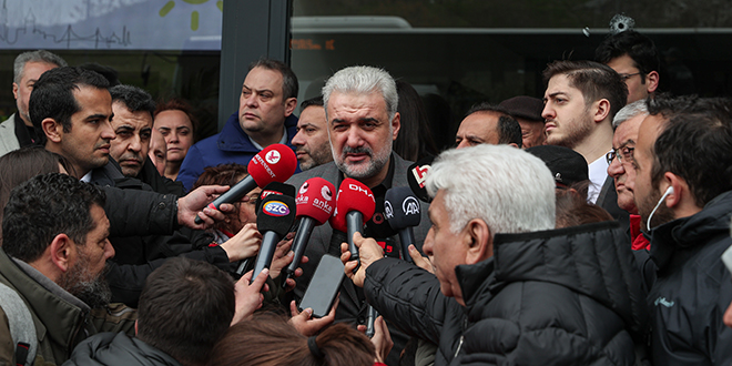 AK Parti İstanbul İl Başkanı Kabaktepe'den İYİ Parti'ye 'geçmiş olsun' ziyareti