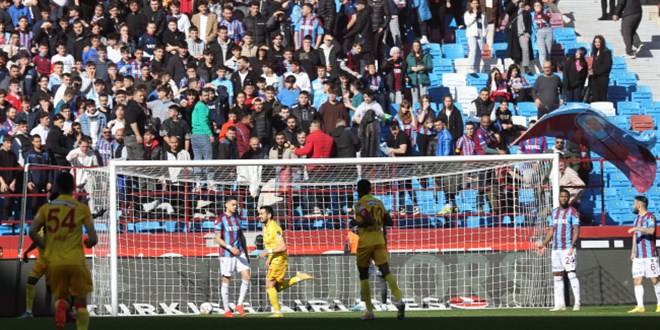 Trabzonspor'a evinde byk ok: 3-4