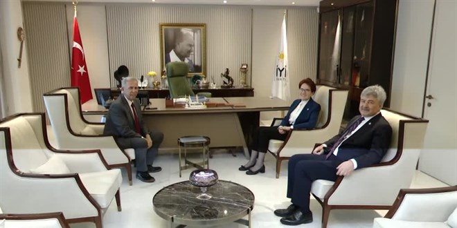 Akşener, Ankara Büyükşehir Belediye Başkanı Yavaş ile görüştü
